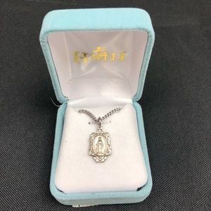 *BRAND NEW* Sterling Silver HMH religious necklace